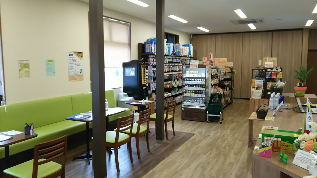 ウエルシア薬局 ライフガーデン新浦安店の写真